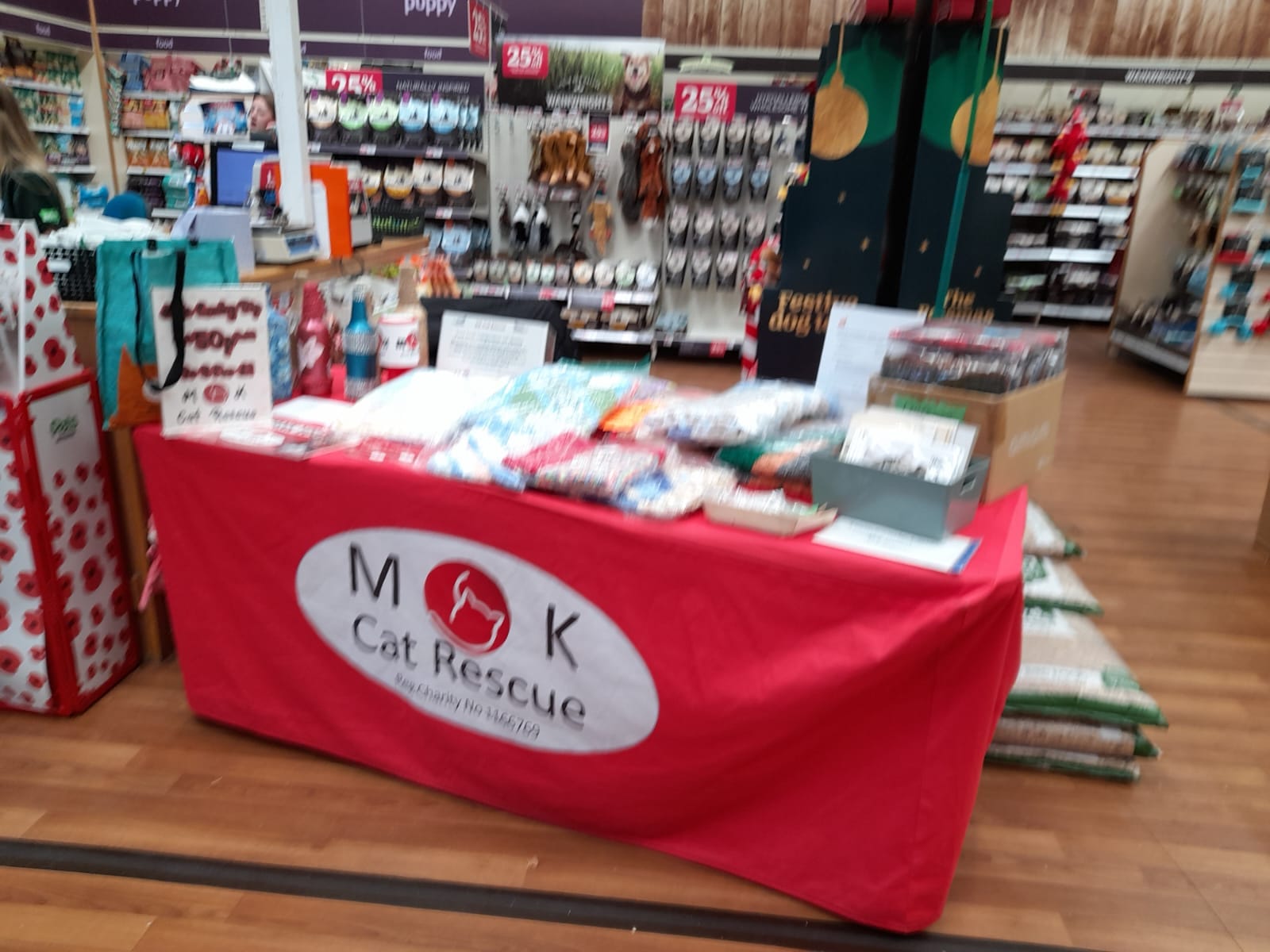 We are at pets at home today. Pop along to have a look at our home made blankets…