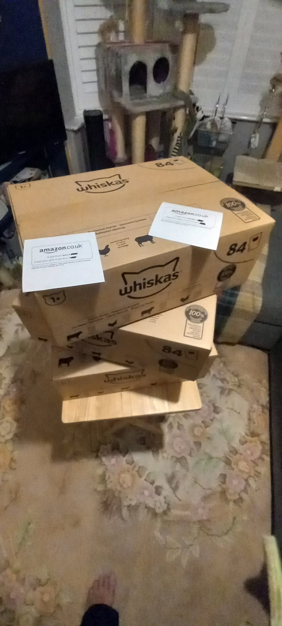 A great big thank you to Ann P and Kirstie E. Iwe came home to this lovely pile …